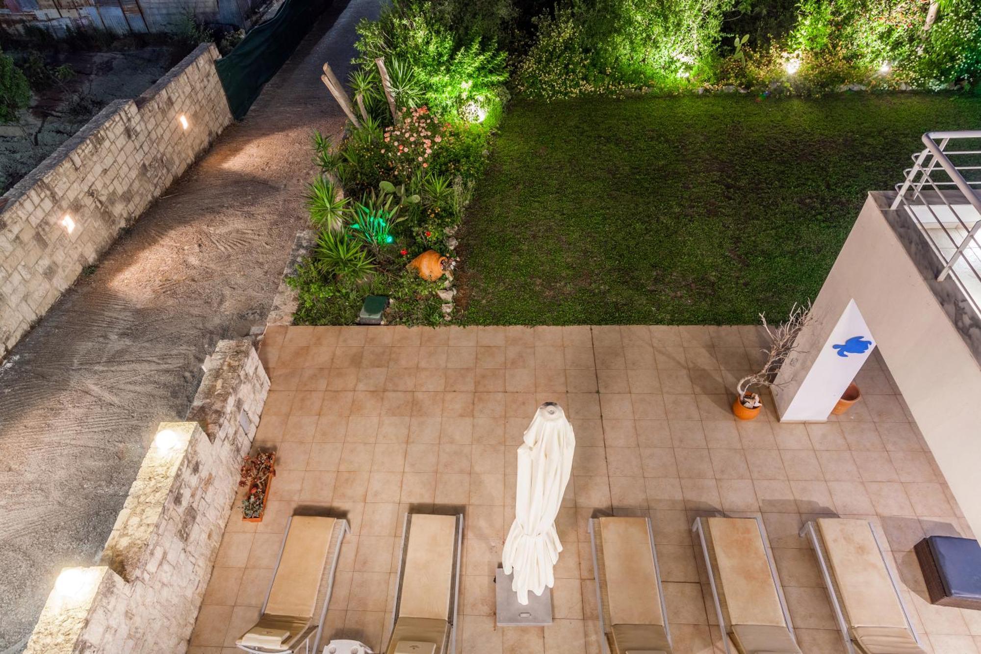 Whiteblue Spa Villa, By Idealstay Experience Iraklio Exterior foto